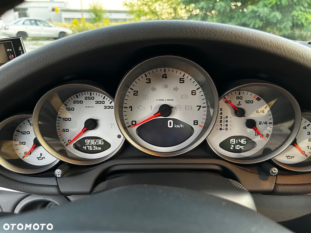 Porsche 911 Carrera S Tiptronic - 17