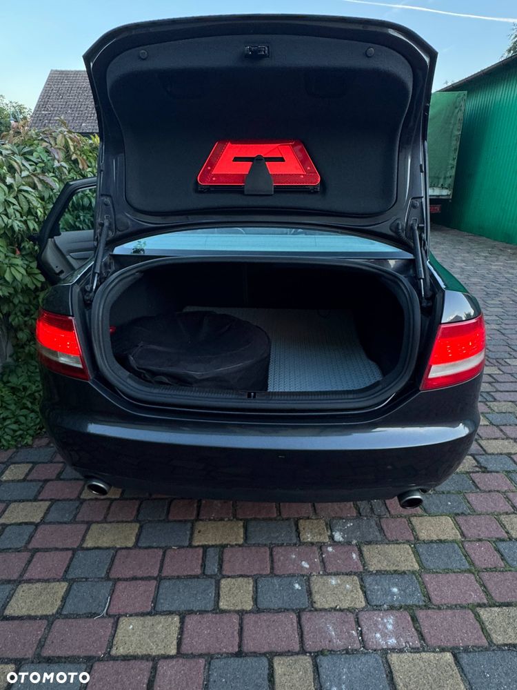 Audi A6 Limousine 2.4 - 15
