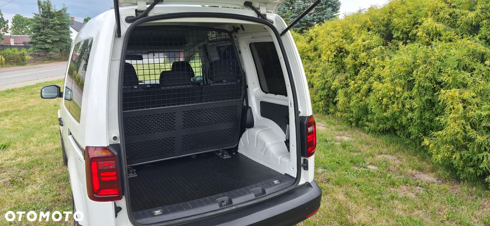 Volkswagen Caddy - 22