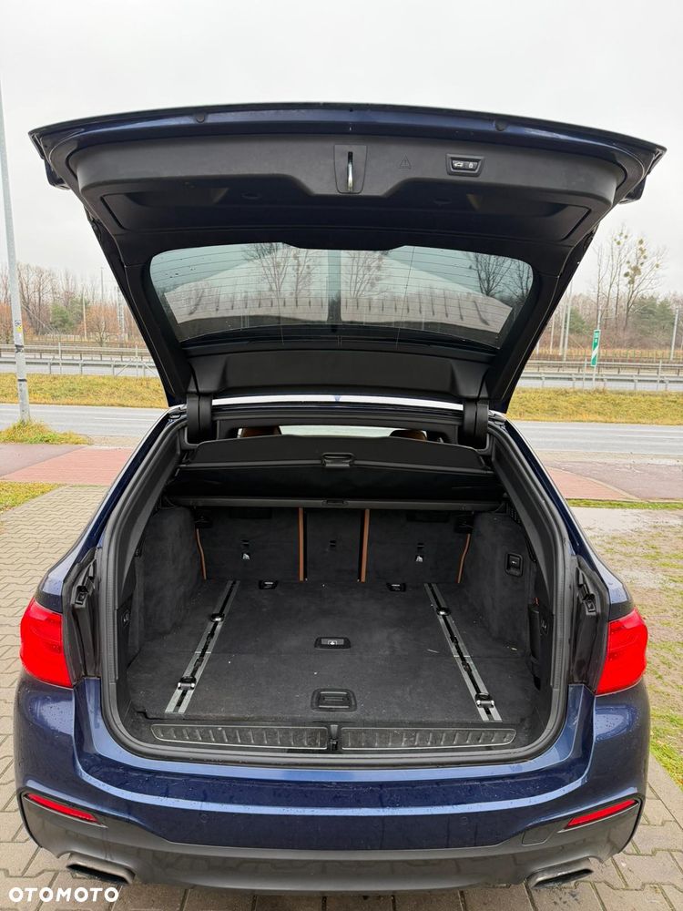 BMW Seria 5 530i xDrive GPF M Sport sport - 7