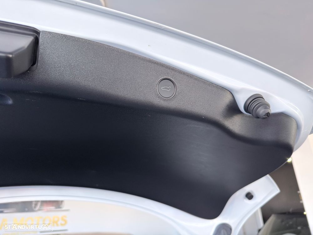 Tesla Model 3 Tração Traseira Standard - 29