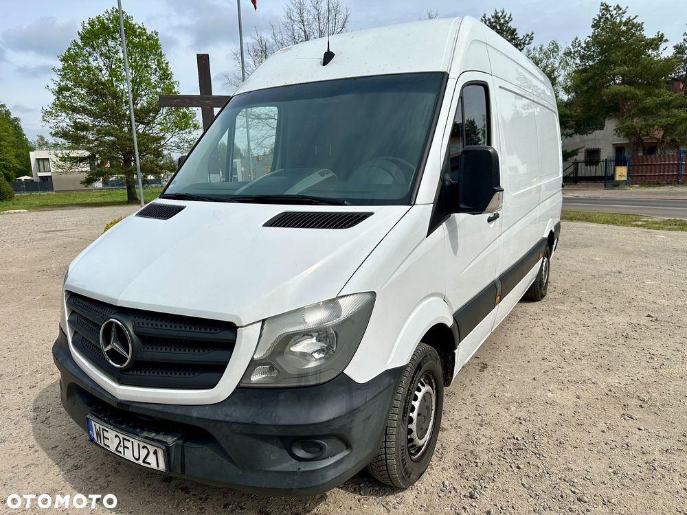 Mercedes-Benz Sprinter - 1