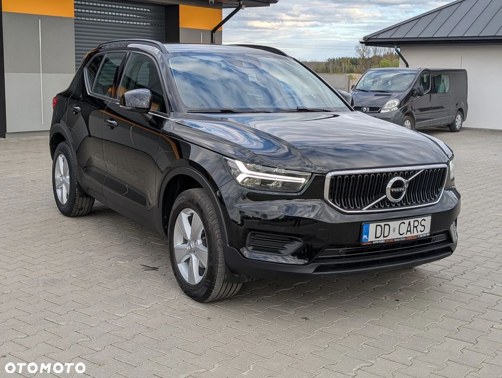 Volvo XC 40 T3 Momentum - 17