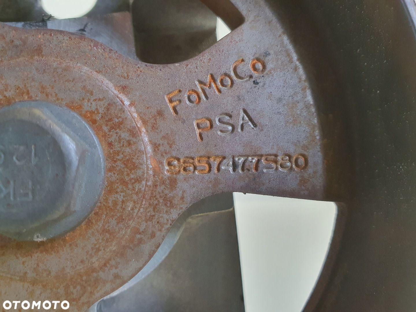Ford C-Max II 1.6 TDCI WAŁEK ROZRZĄDU podstawa 9685177110D - 10