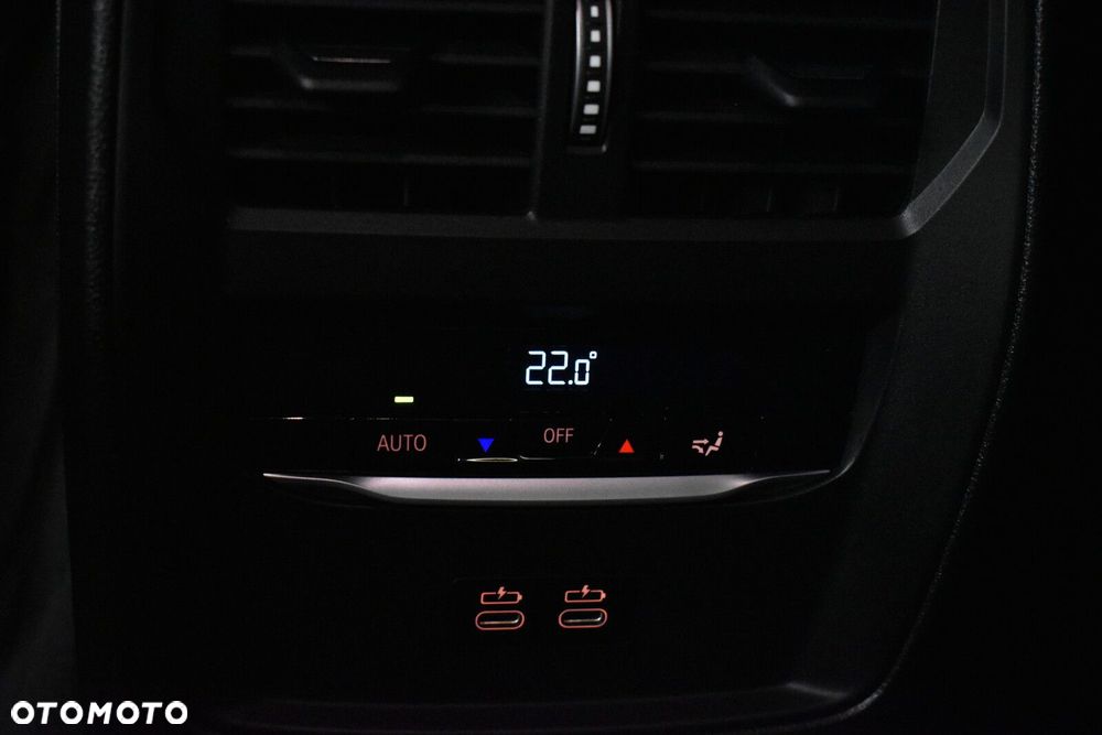 BMW Seria 3 - 23