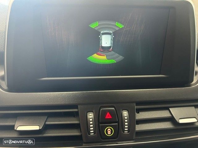 BMW 216 Active Tourer d Advantage Auto - 24