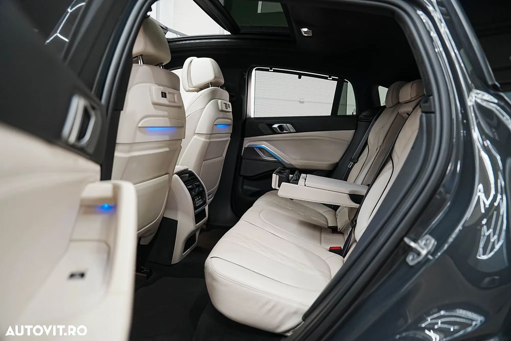 BMW X6 xDrive40i AT MHEV - 9