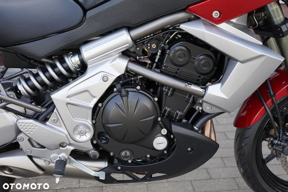 Kawasaki Versys 650 - 12