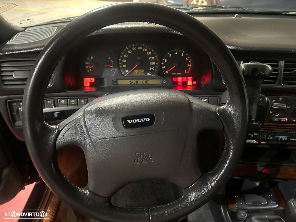 Volvo V70 2.0 T - 17