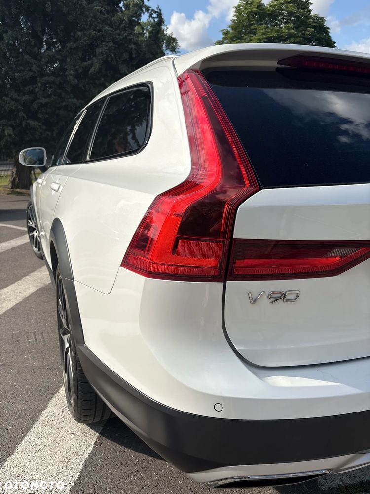 Volvo V90 Cross Country D5 AWD - 12