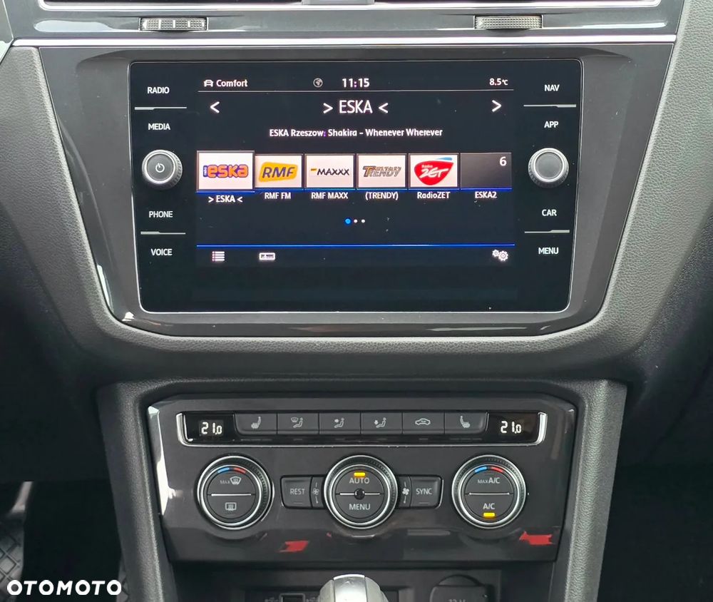 Volkswagen Tiguan 2.0 TSI 4Motion DSG OPF Highline - 24