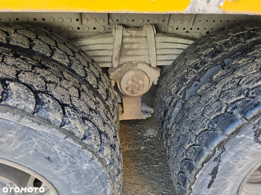 Mercedes-Benz AROCS - 16