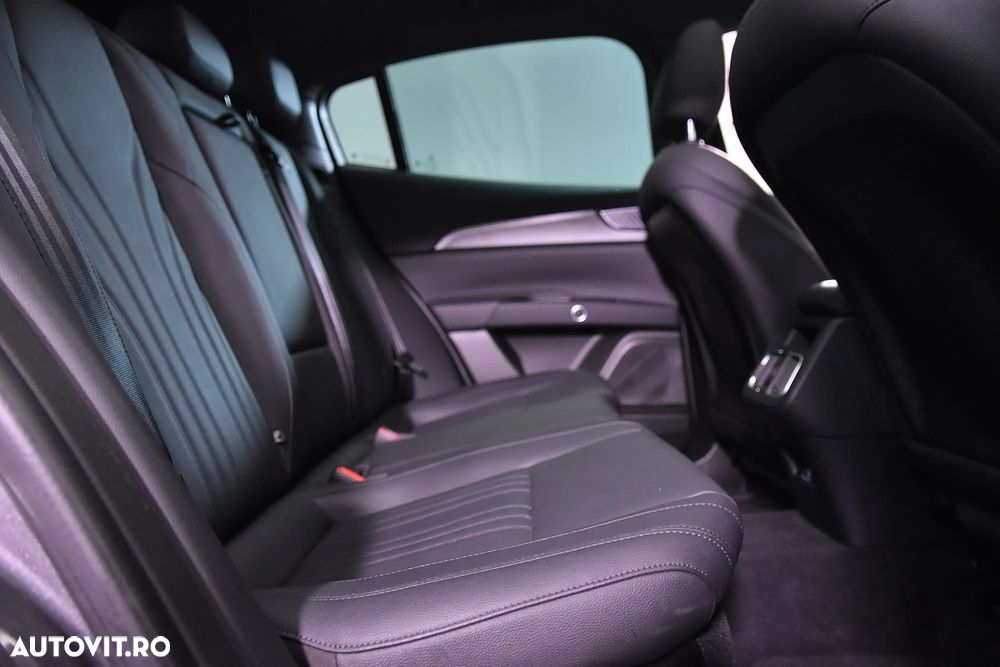 Maserati Grecale GT - 12