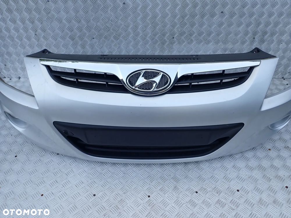 ZDERZAK  PRZÓD HYUNDAI i20 86511-1J000 - 2