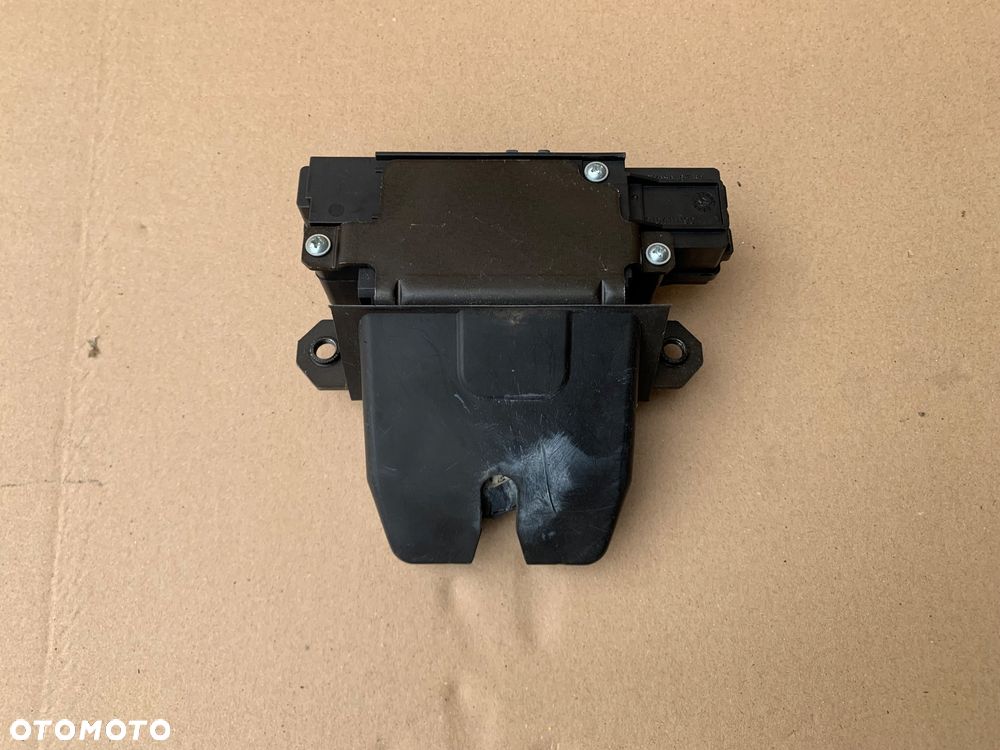 3M51-R422A66 zamek tylnej klapy Ford focus mk2 c-max mk1 - 2