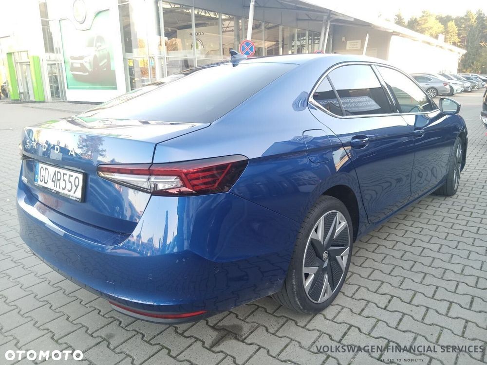 Skoda Superb 2.0 TDI SCR Selection DSG - 5