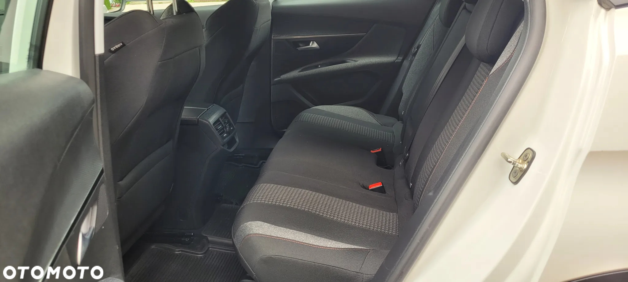 Peugeot 3008 - 8