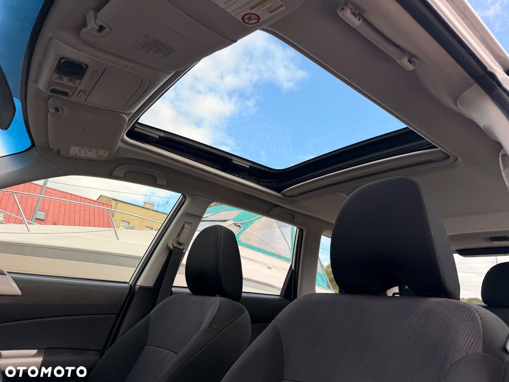 Subaru Forester 2.0 XA TRE - 24