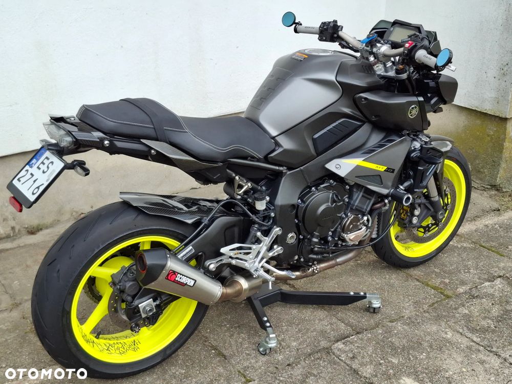 Yamaha MT - 5