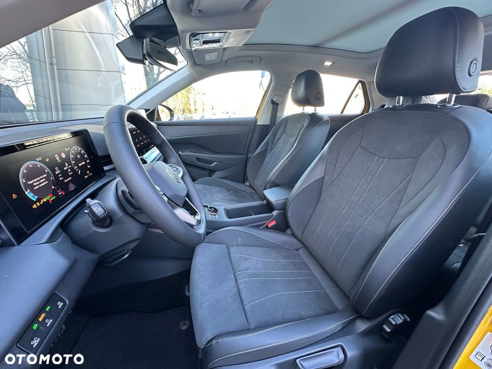 Volkswagen T-Roc 1.5 TSI Style DSG - 11