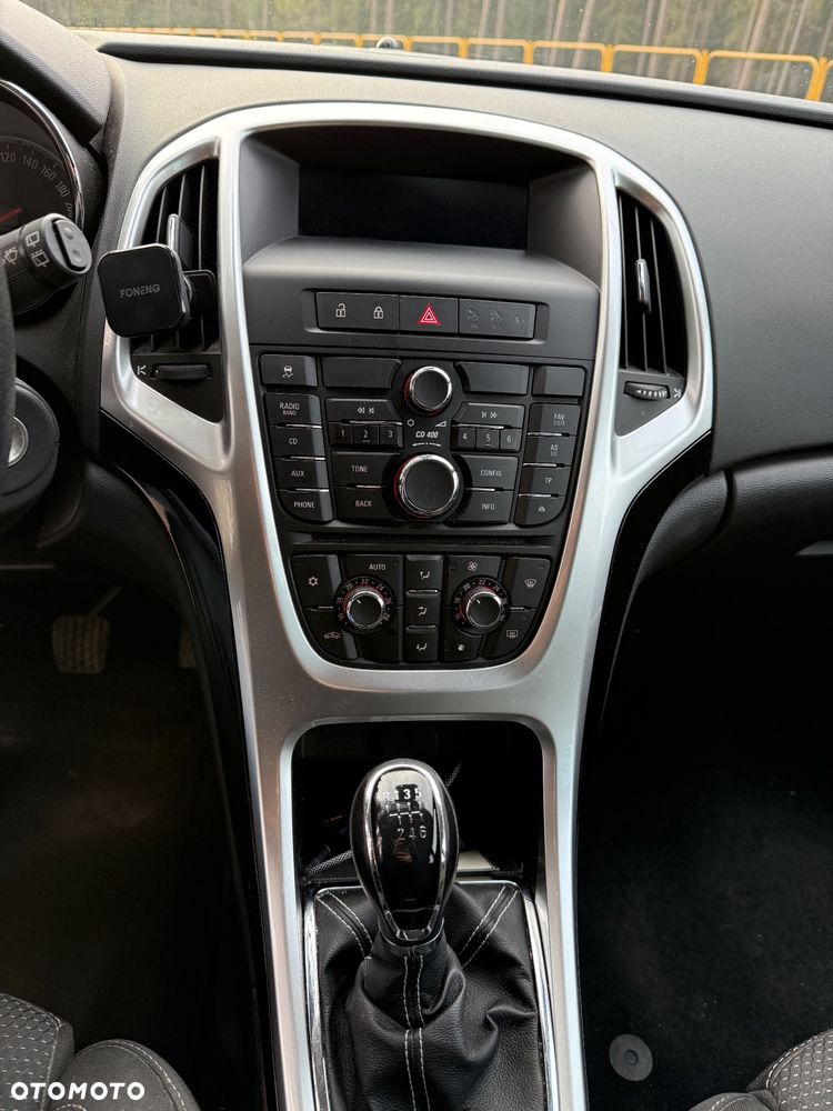 Opel Astra 1.4 T Sport - 9