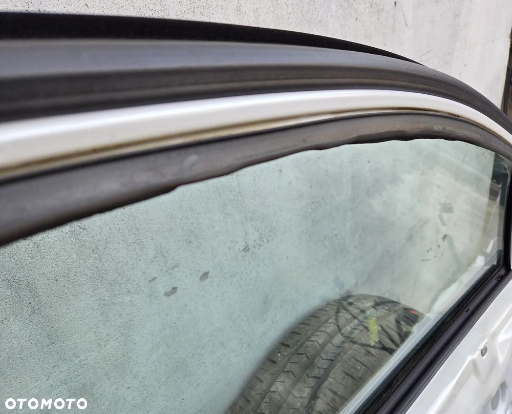 DRZWI LEWE PRZOD  FORD KUGA MK2 LIFT VIGNALE  KOLOR AD - 24