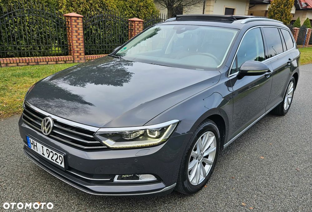 Volkswagen Passat 2.0 TDI (BlueMotion Technology) DSG Highline - 1
