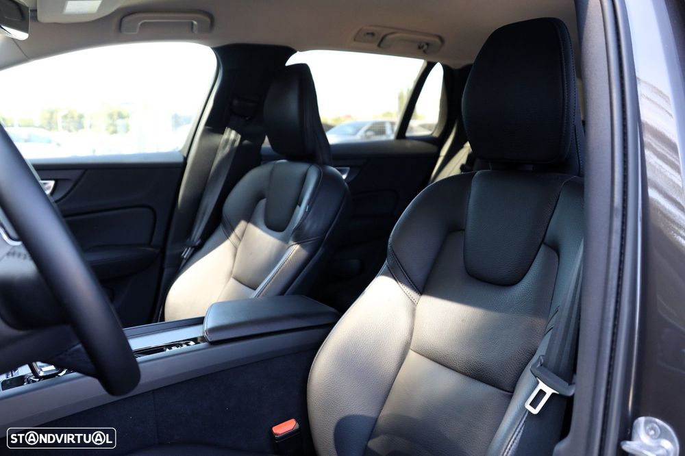 Volvo V60 Cross Country 2.0 B4 Geartronic - 8