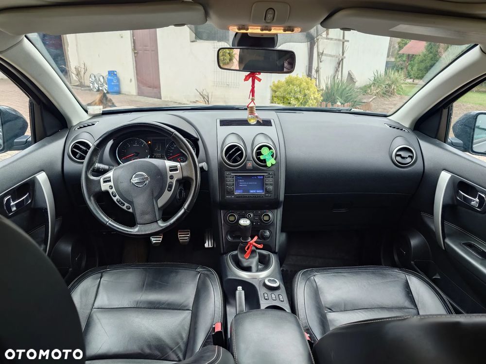 Nissan Qashqai+2 2.0 dCi DPF 4x4 tekna - 10