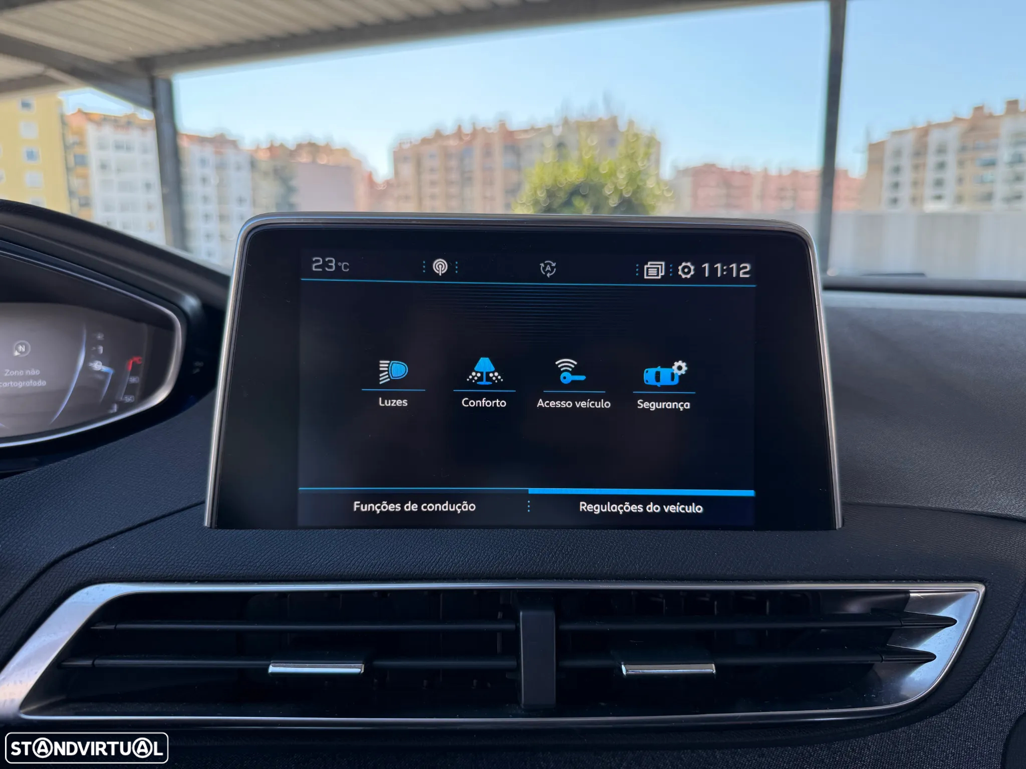 Peugeot 3008 1.6 BlueHDi Allure EAT6 - 42