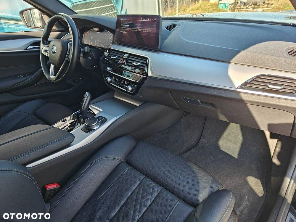 BMW Seria 5 - 12