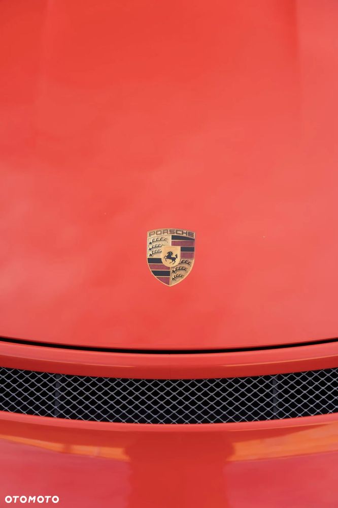 Porsche 911 GT3 RS - 24