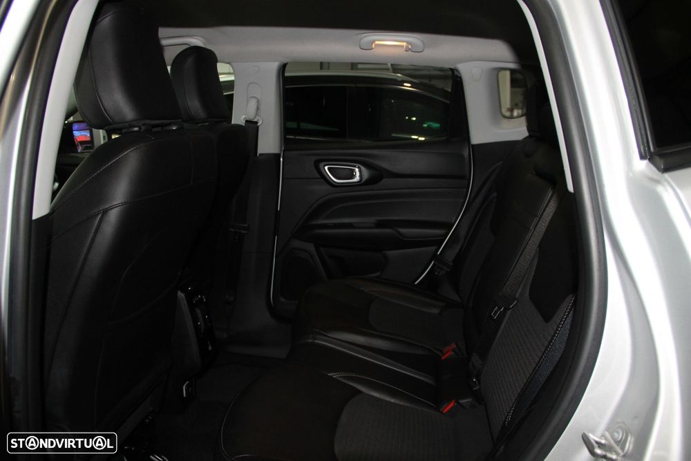 Jeep Compass 1.6 MultiJet Limited - 8
