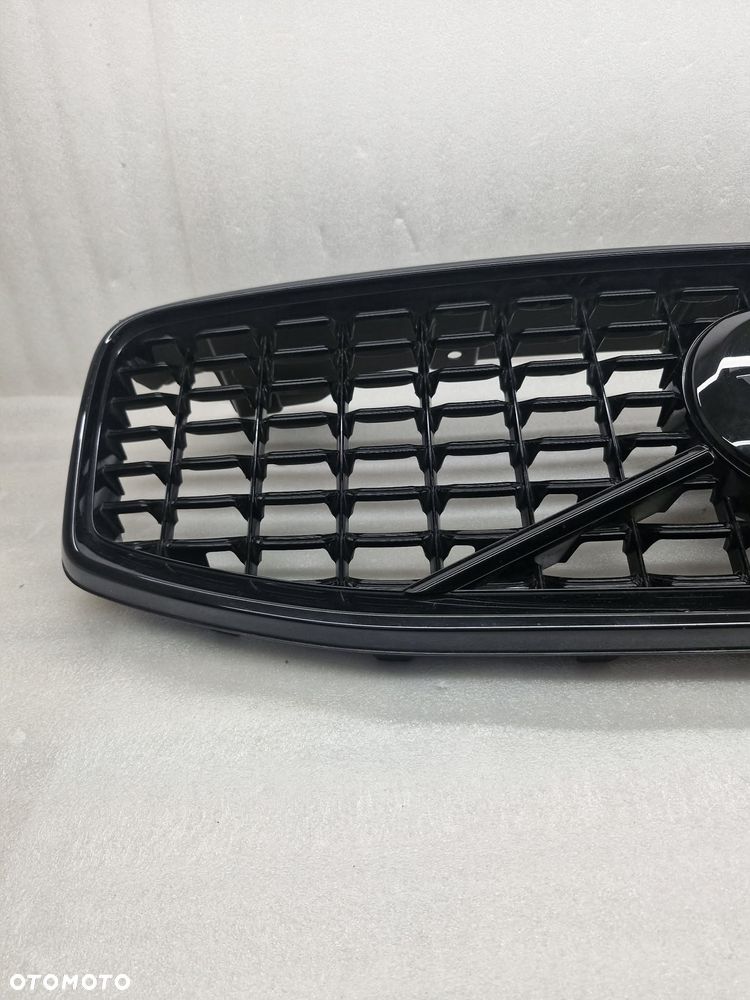 VOLVO XC60 II R DESIGN LIFT GRILL/ATRAPA CHŁODNICY 32133812 - 6