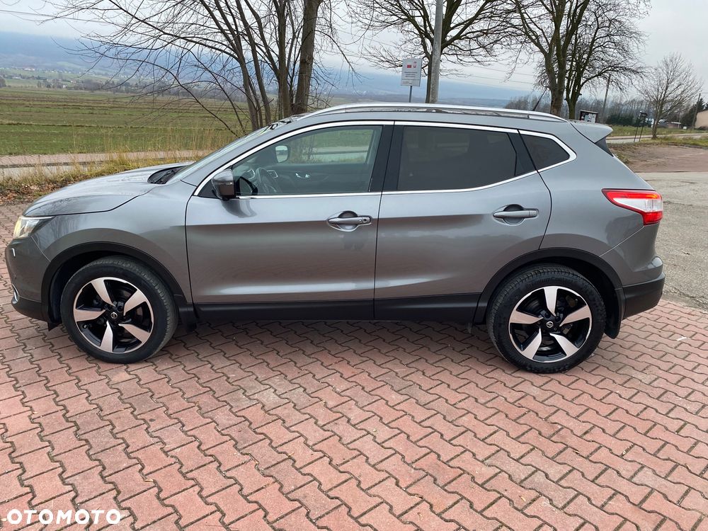 Nissan Qashqai 1.6 DIG-T 360 - 3
