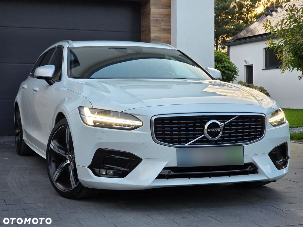 Volvo V90 D5 SCR AWD R-Design - 10
