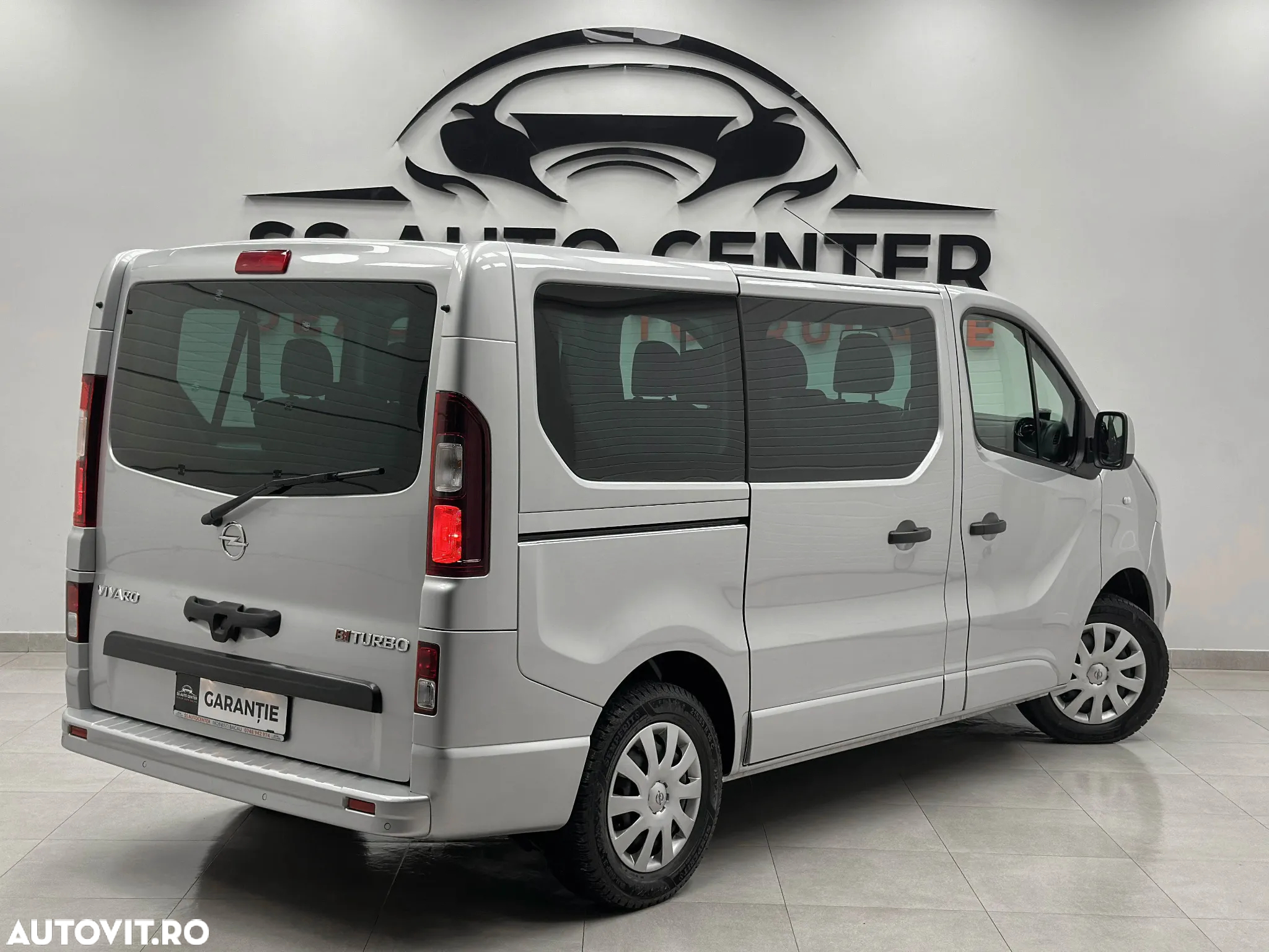 Opel Vivaro - 4
