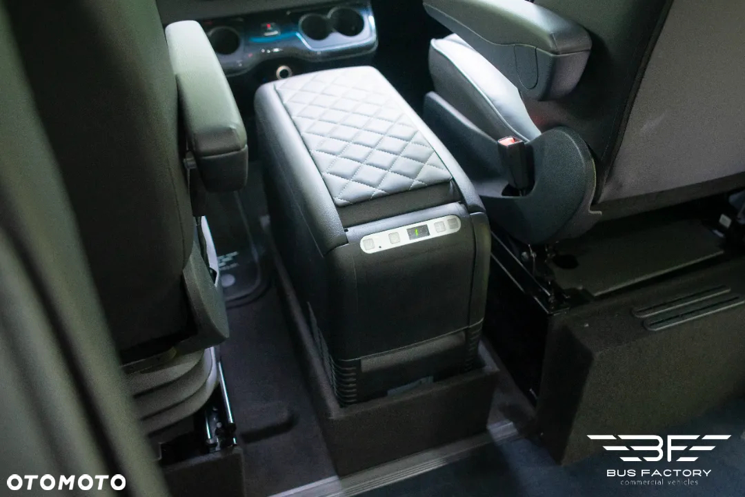 Mercedes-Benz Sprinter - 19