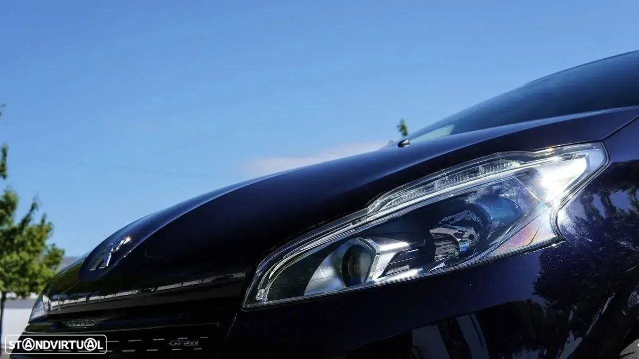 Peugeot 208 1.2 PureTech GT Line - 20