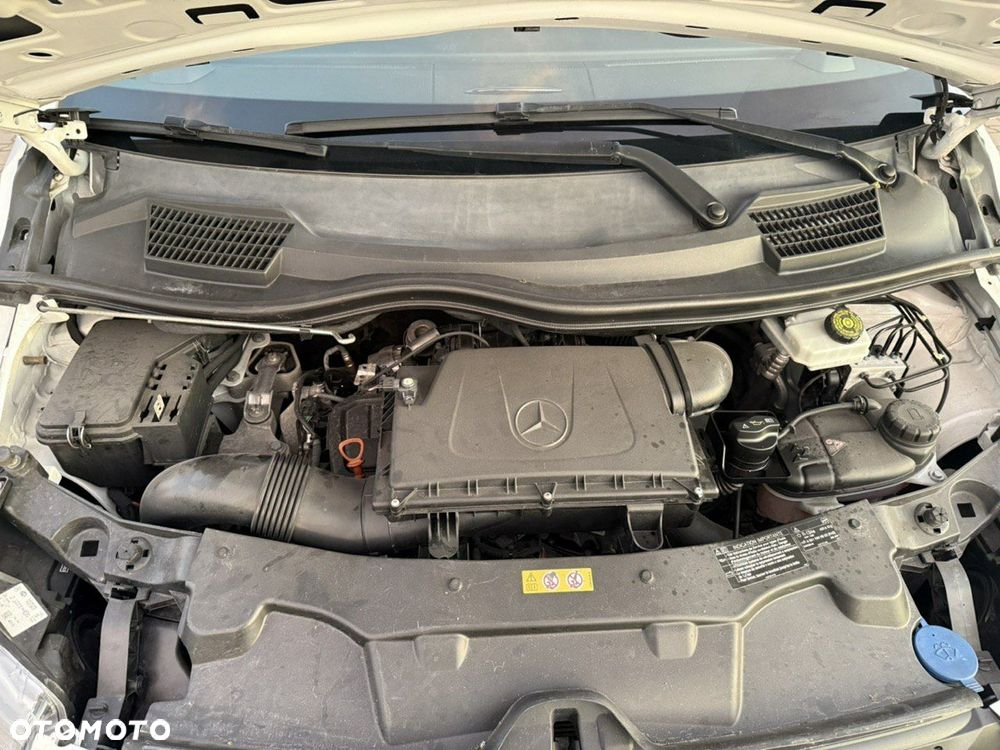 Mercedes-Benz Vito - 22
