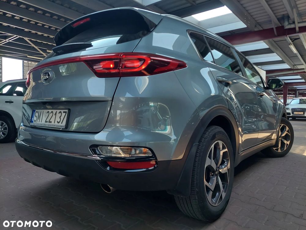 Kia Sportage - 16