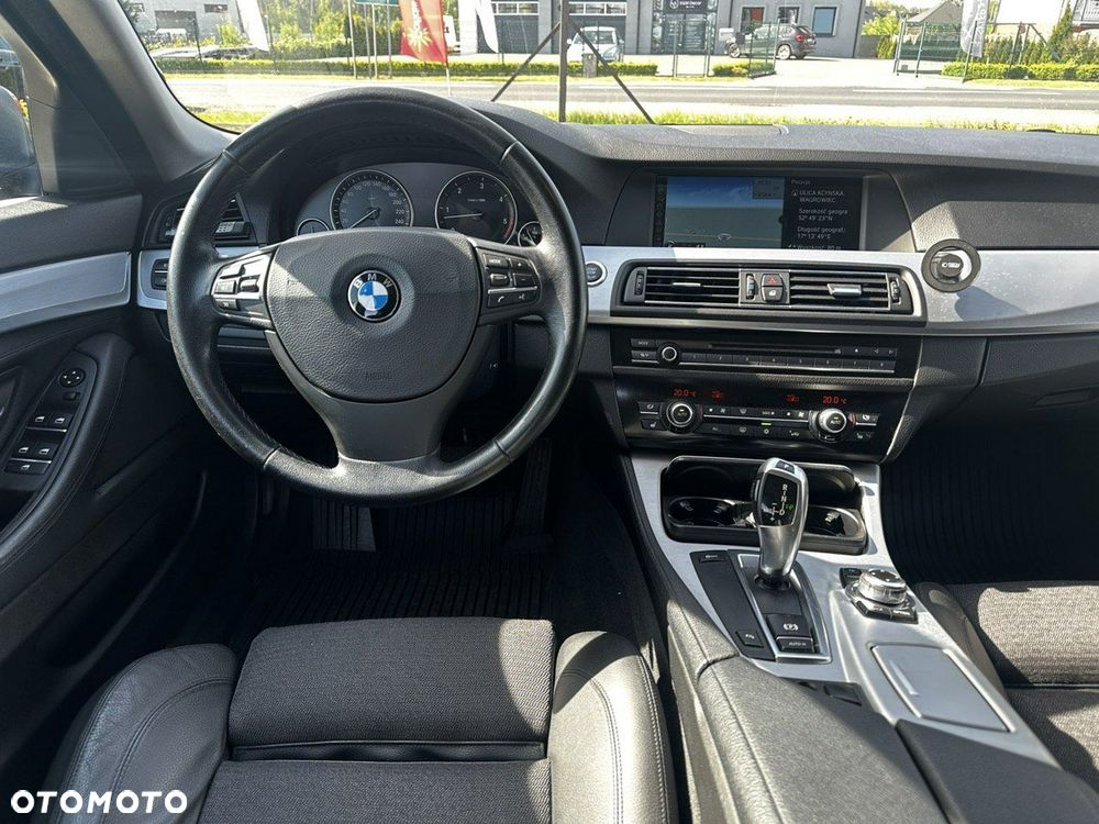 BMW Seria 5 530d Touring - 18