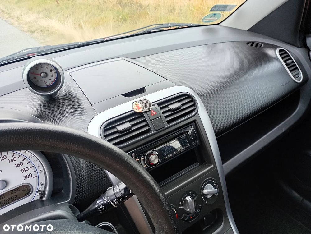 Suzuki Splash - 8