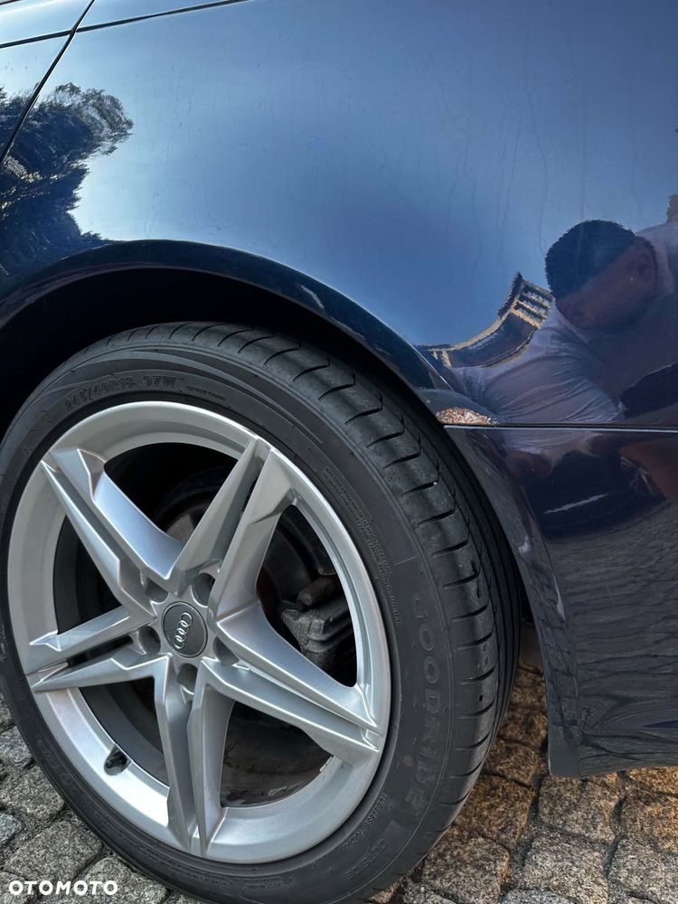 Audi A4 Limousine - 7