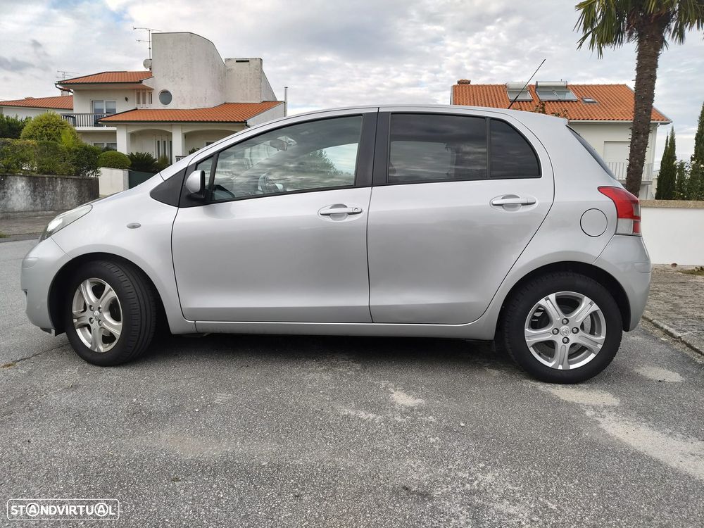 Toyota Yaris - 3