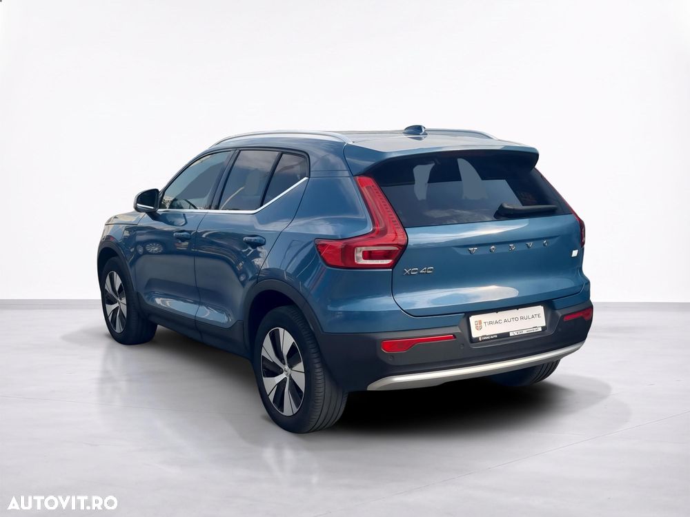 VOLVO XC40 2023 — imagine 3