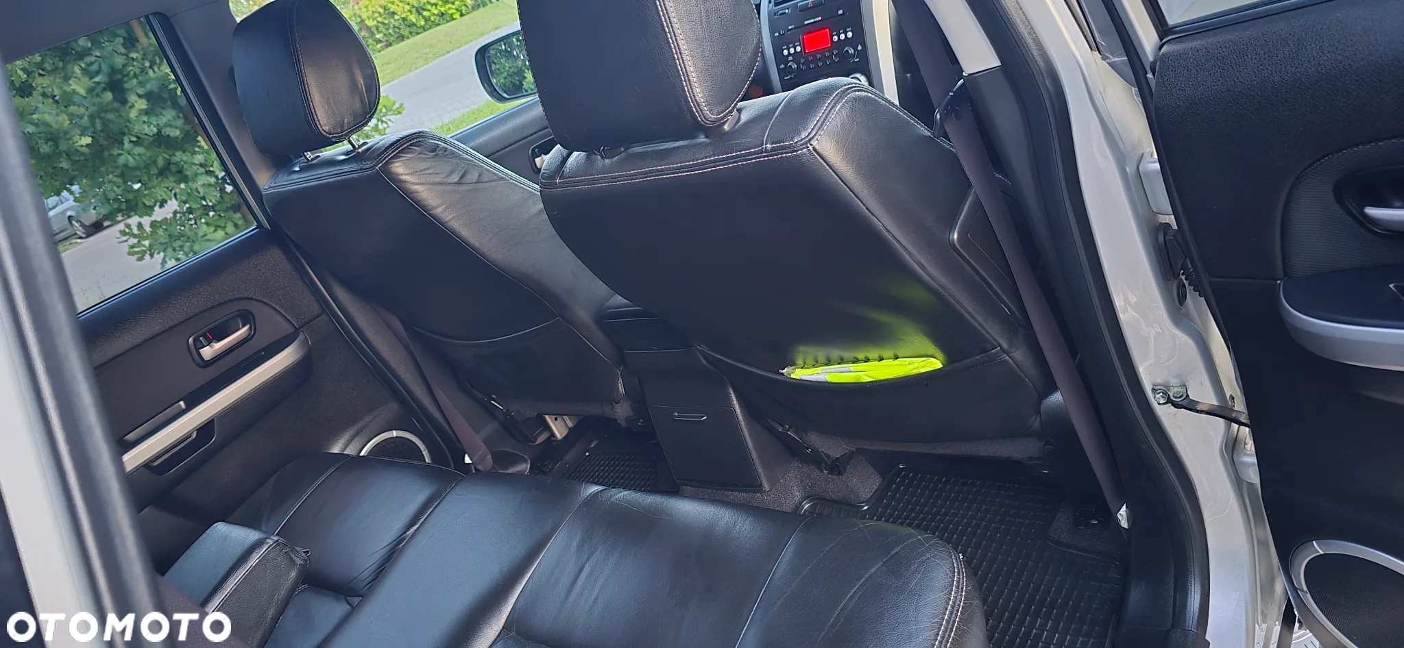 Suzuki Grand Vitara 2.0 De Luxe - 13