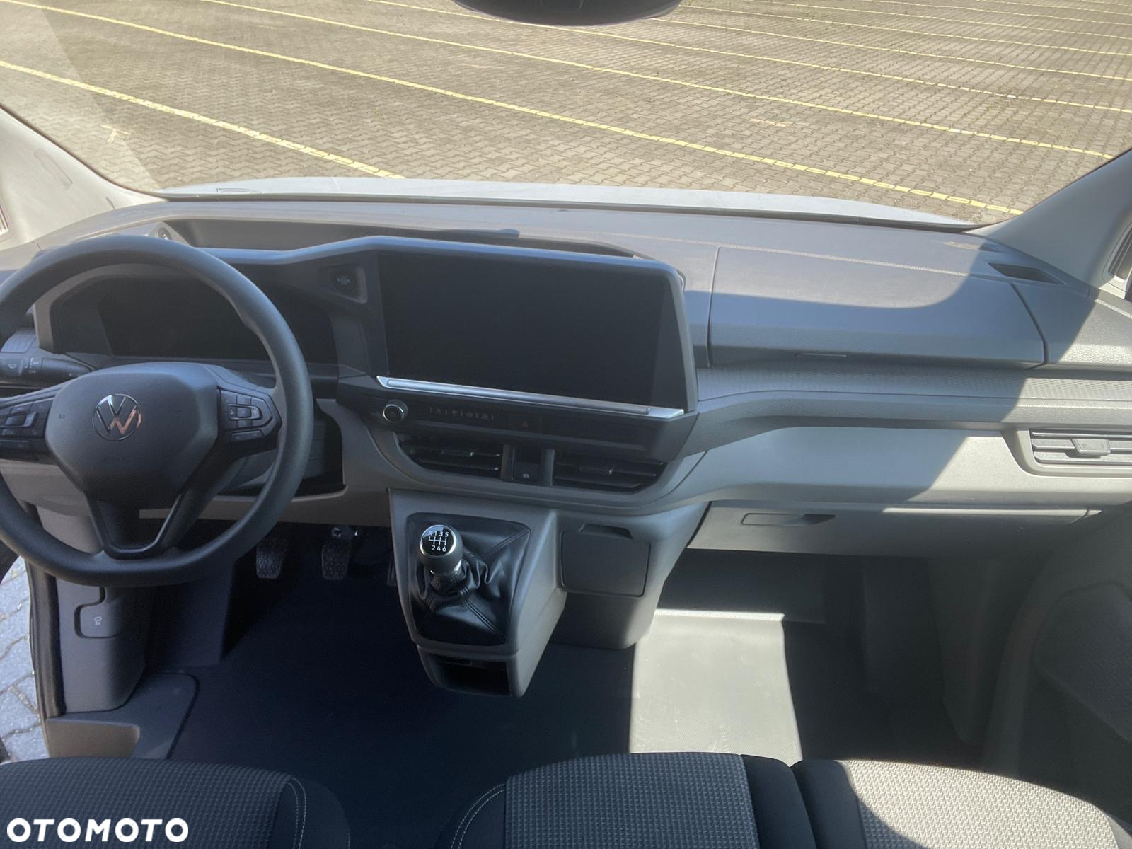 Volkswagen Transporter - 12