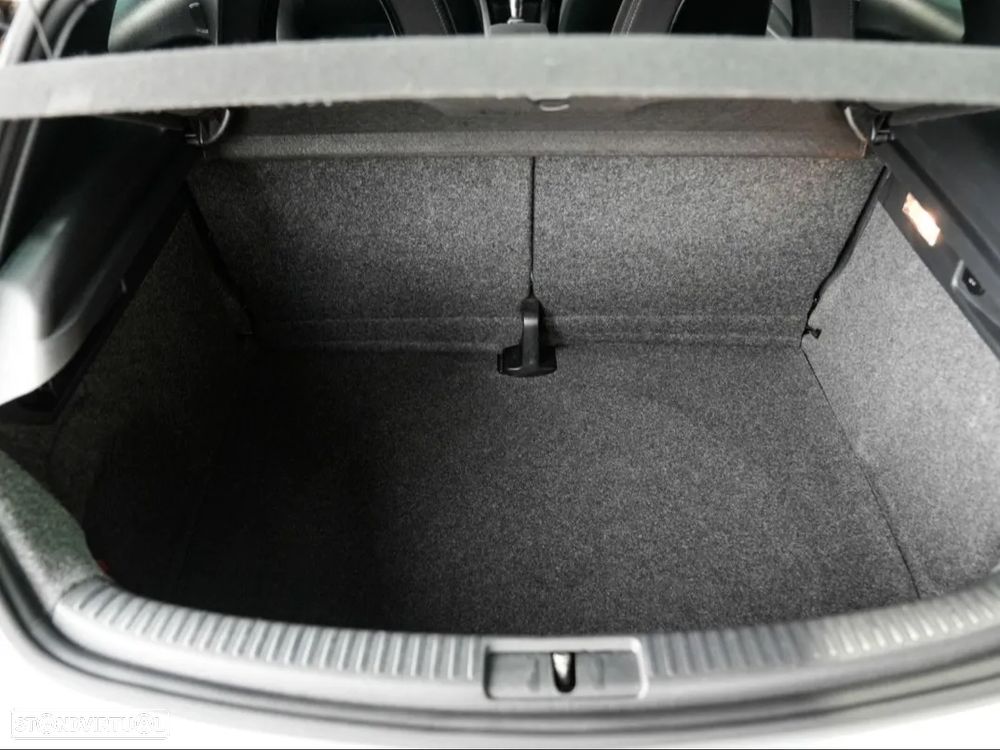 VW Scirocco 2.0 TDI GTD DSG - 23