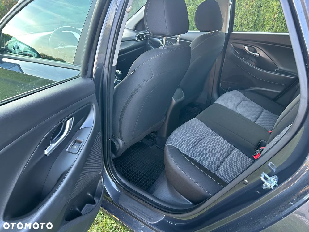 Hyundai i30 1.5 DPI Modern - 8